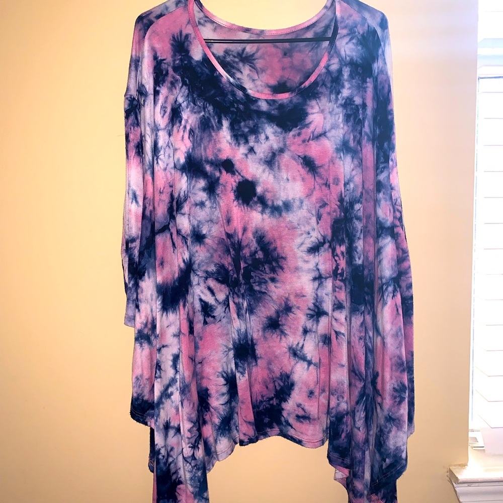 Women’s Tye-Dye Tunic Shirt